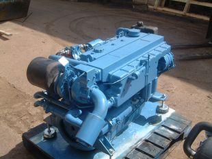 Perkins Sabre 215C marine engine