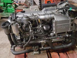 Yamaha ME422 diesel engine
