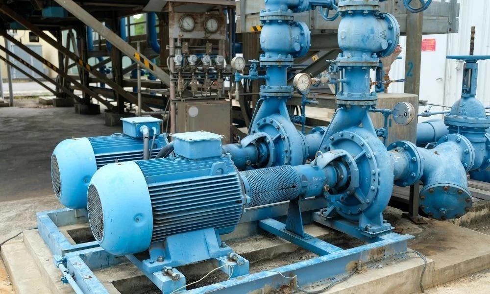 Blue industrial pump system with motors and pipework